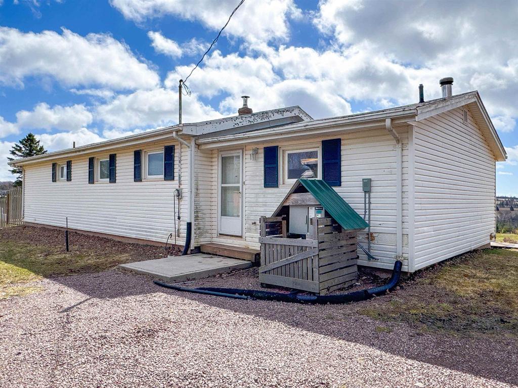 












820 Millboro Road

,
Wheatley River,







PE
C0A 1N0

