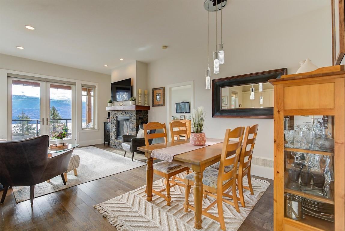 









4000


Trails

Place, 101,
Peachland,




BC
V0H 1X5

