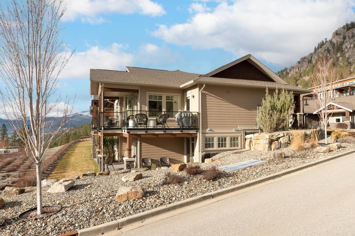 









4000


Trails

Place, 101,
Peachland,




BC
V0H 1X5

