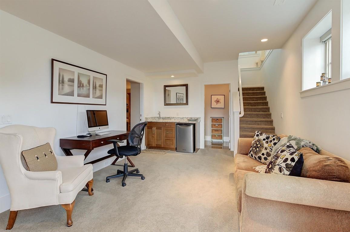 









4000


Trails

Place, 101,
Peachland,




BC
V0H 1X5

