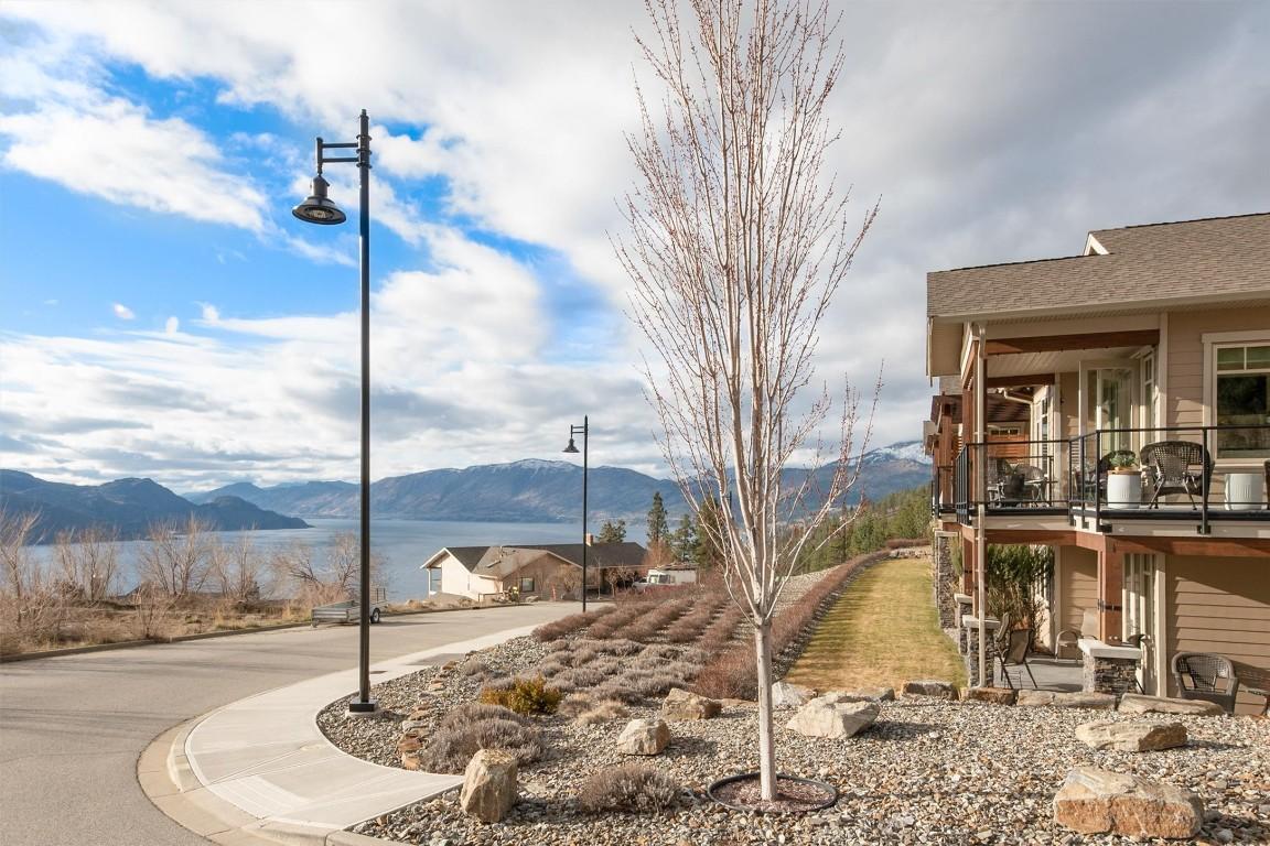 









4000


Trails

Place, 101,
Peachland,




BC
V0H 1X5

