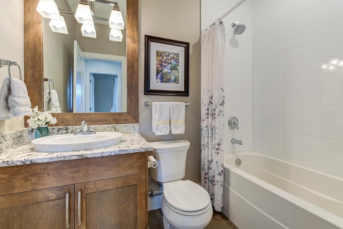 









4000


Trails

Place, 101,
Peachland,




BC
V0H 1X5

