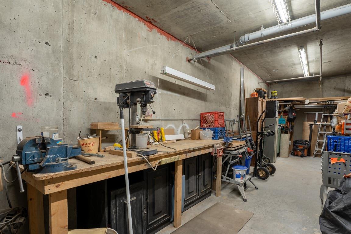 









710


Rutland

Road, 203,
Kelowna,




BC
V1X 3B7

