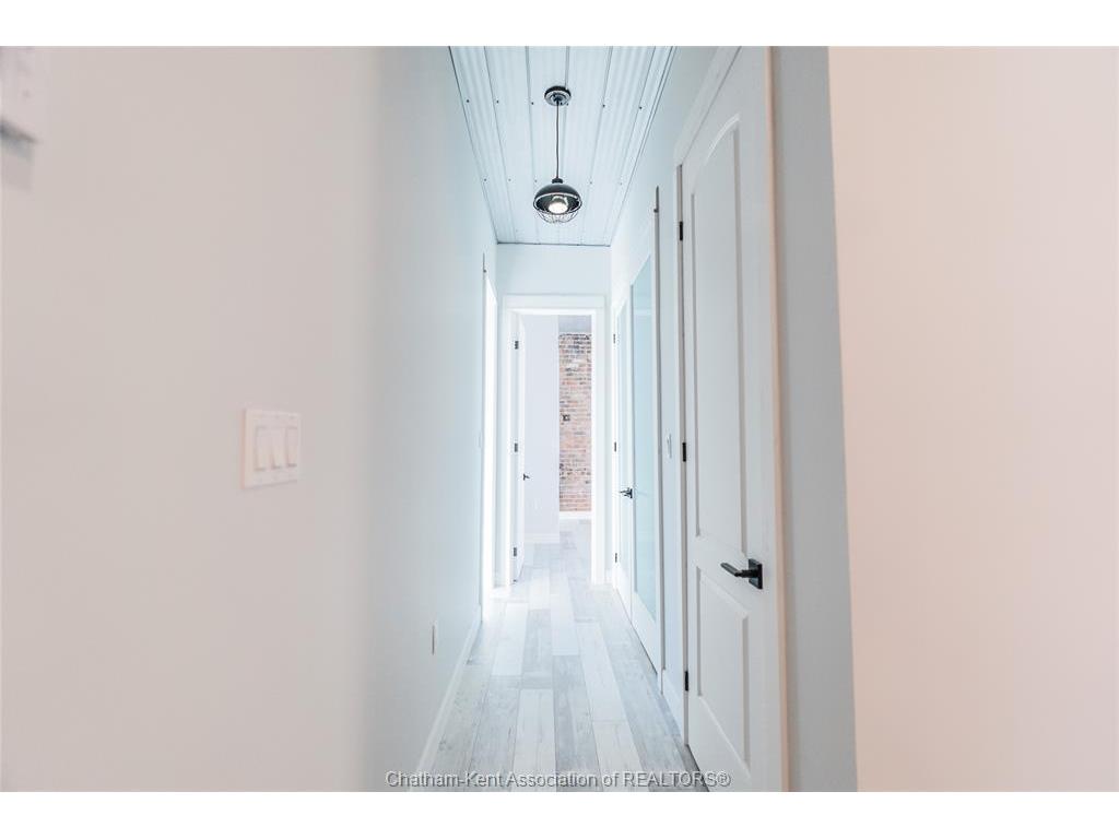 









210


King

Street West, 2A,
Chatham,




ON
N7M 1E5

