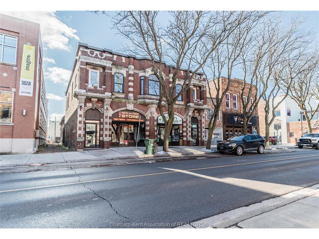 









210


King

Street West, 2A,
Chatham,




ON
N7M 1E5

