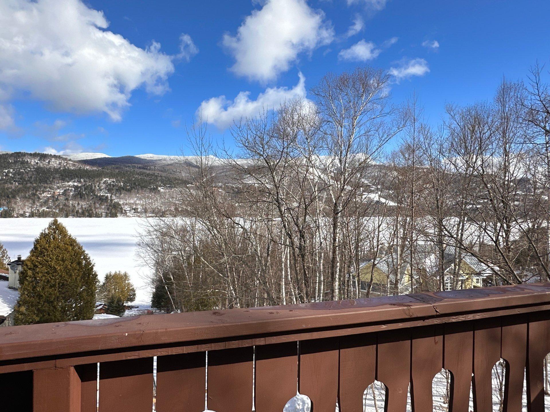 









211


Ch. de Lac-Tremblant-Nord

, 482,
Mont-Tremblant,




QC
J8B1B4

