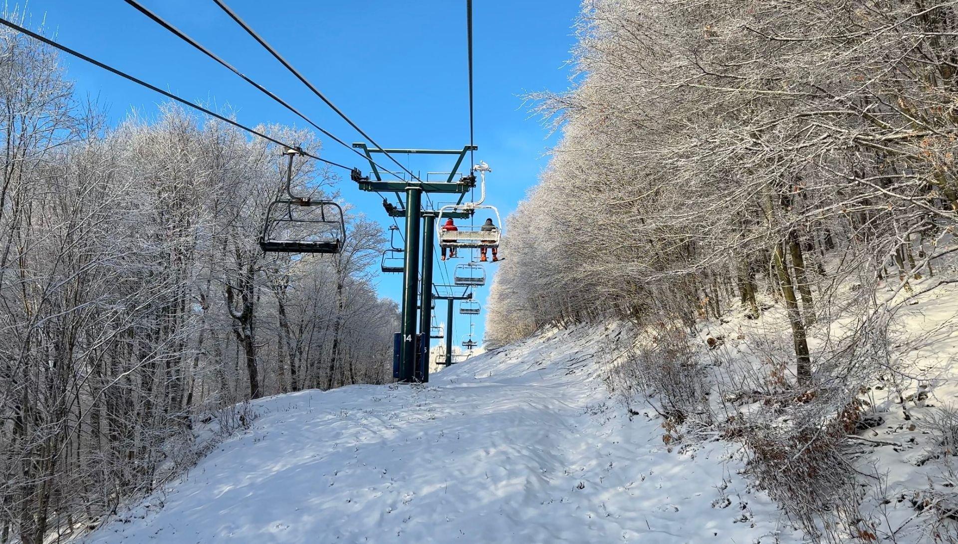 









211


Ch. de Lac-Tremblant-Nord

, 482,
Mont-Tremblant,




QC
J8B1B4

