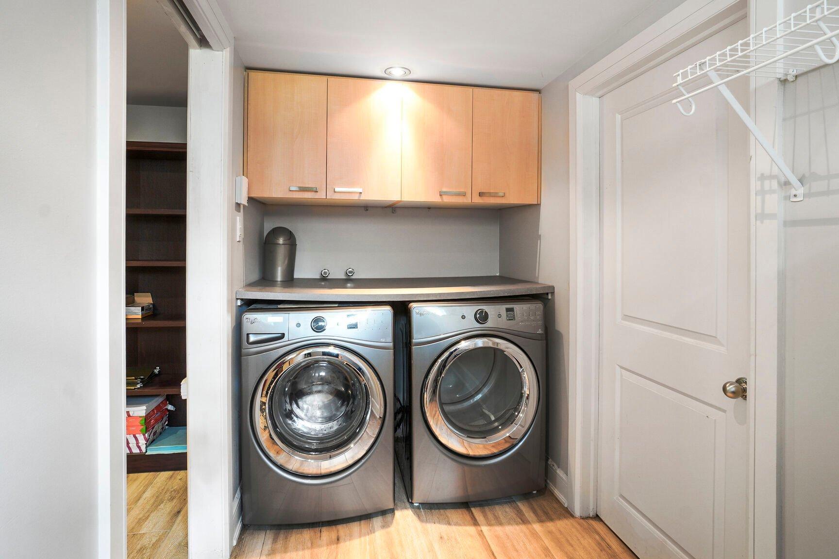 









104


Av. de Touraine

,
Saint-Lambert,




QC
J4S1H2

