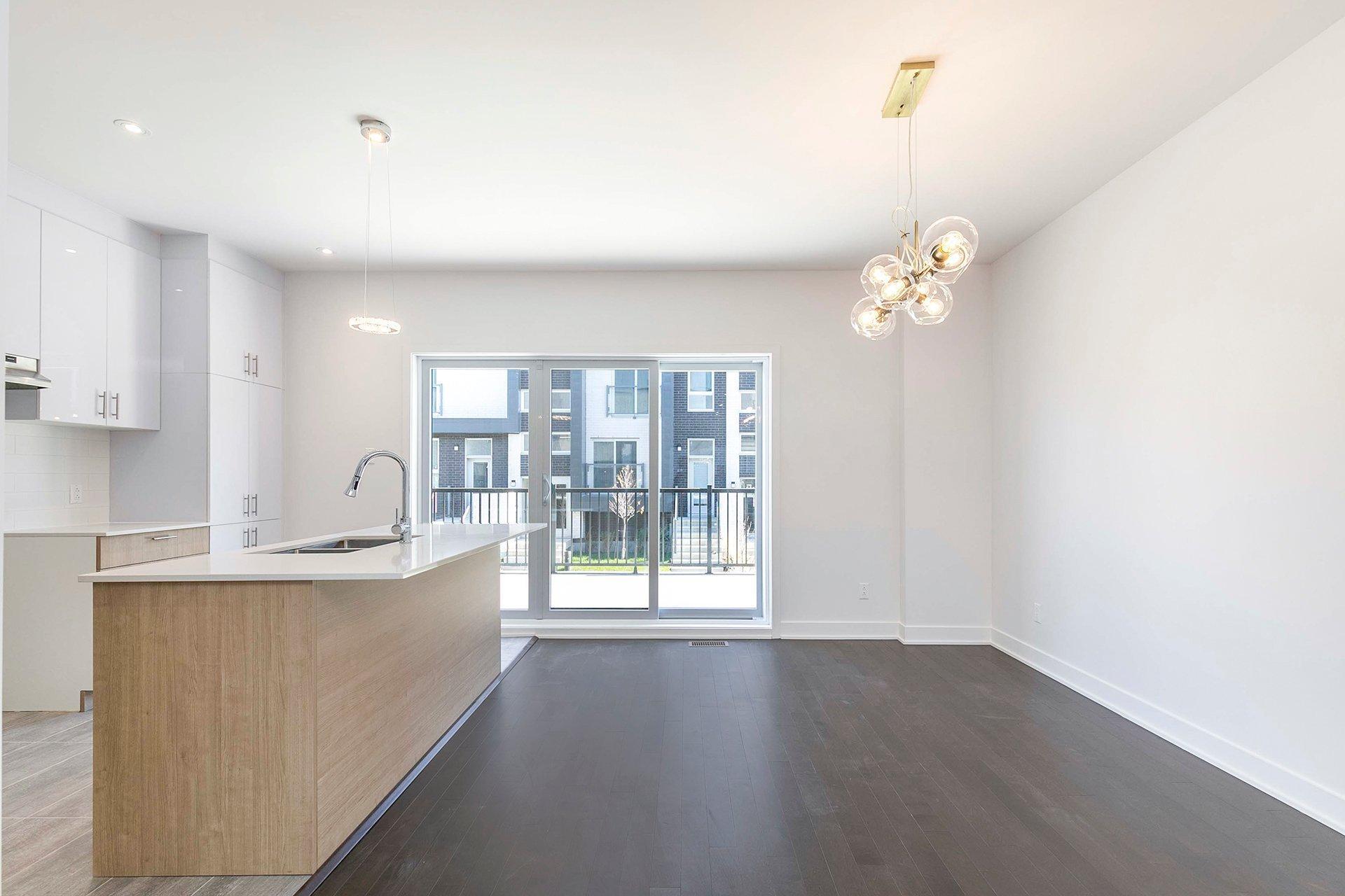 









202


Av. Jenkins

,
Montréal (Lachine),




QC
H8S0A1

