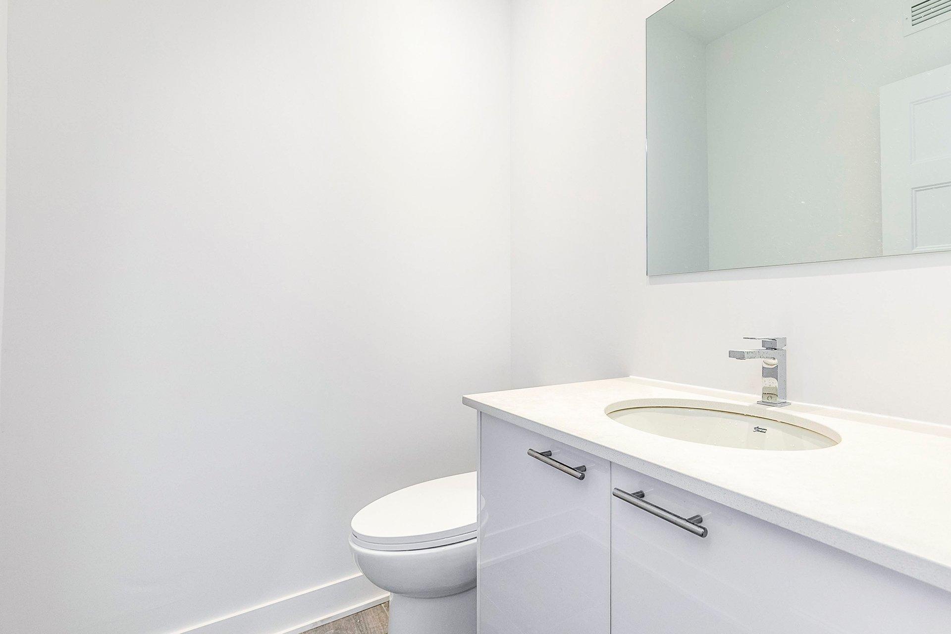 









202


Av. Jenkins

,
Montréal (Lachine),




QC
H8S0A1

