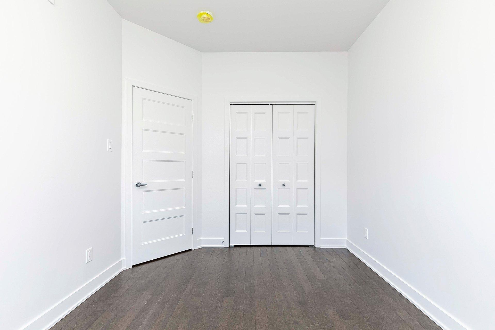 









202


Av. Jenkins

,
Montréal (Lachine),




QC
H8S0A1

