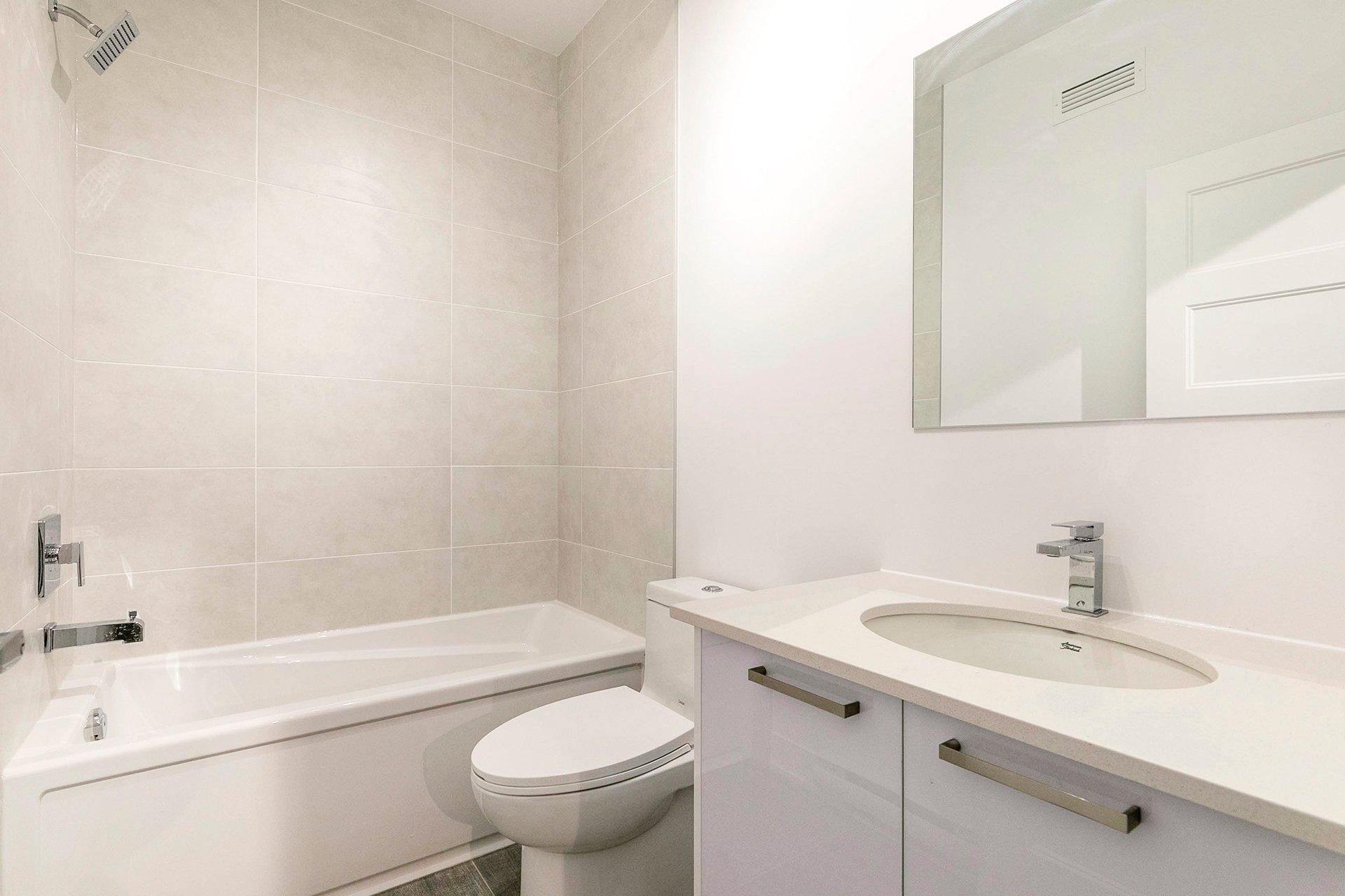 









202


Av. Jenkins

,
Montréal (Lachine),




QC
H8S0A1

