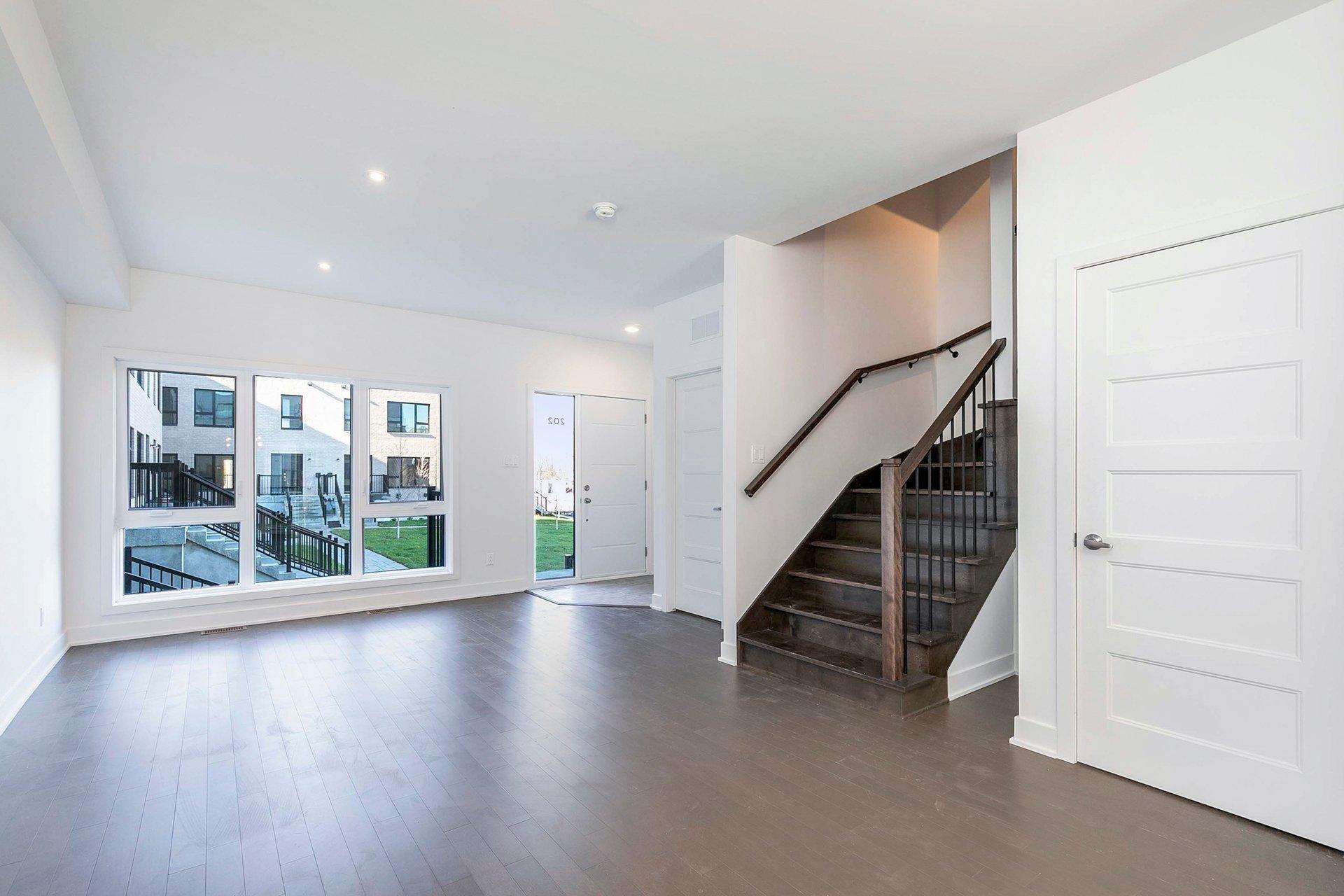 









202


Av. Jenkins

,
Montréal (Lachine),




QC
H8S0A1

