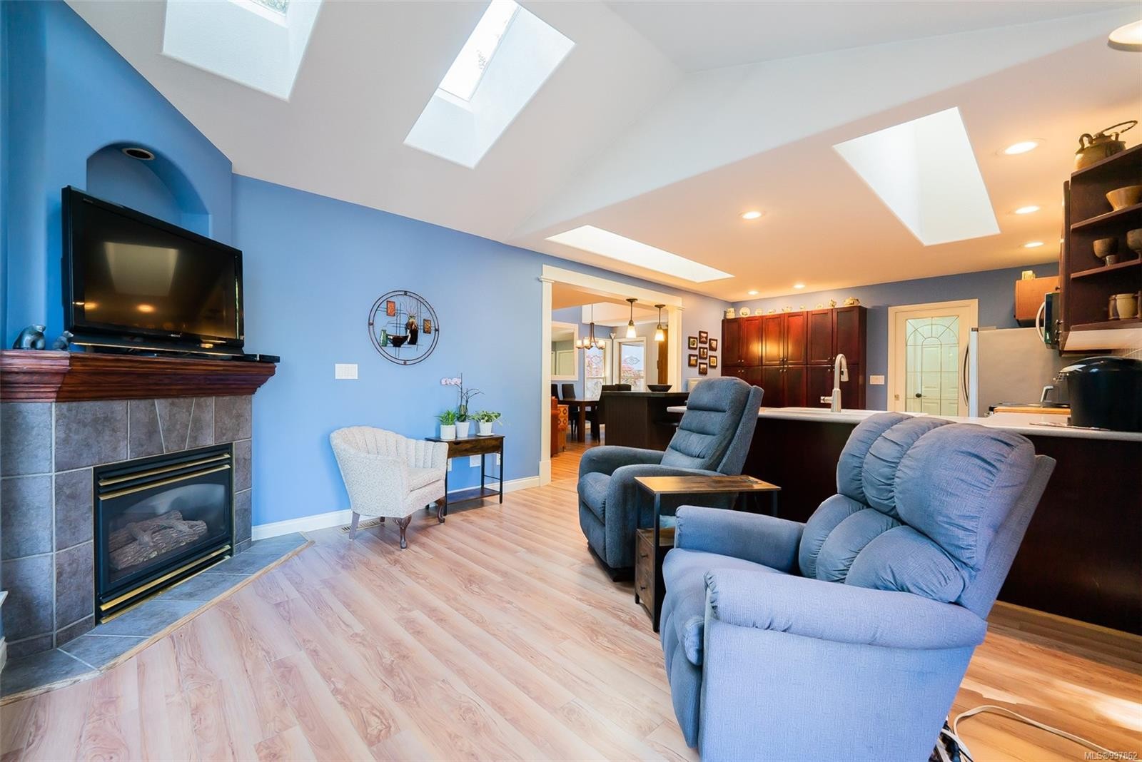 









6256


Ferley

Pl,
Nanaimo,




BC
V9V 1S2

