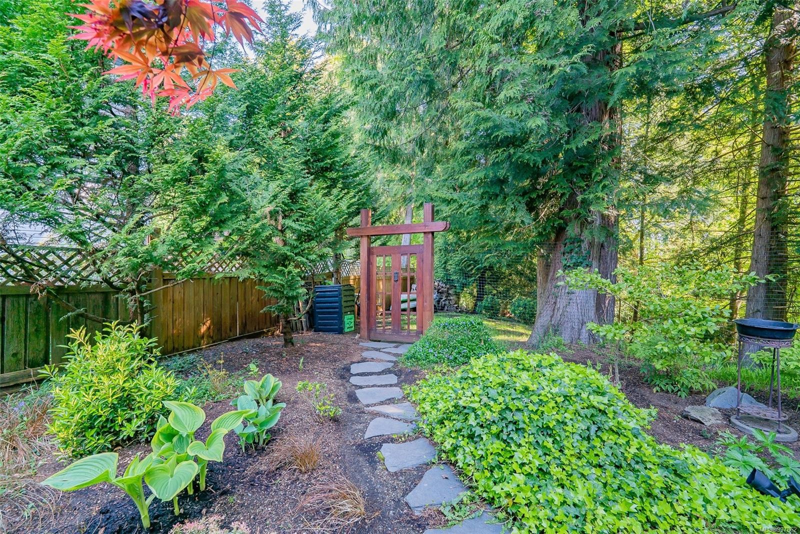 









6256


Ferley

Pl,
Nanaimo,




BC
V9V 1S2

