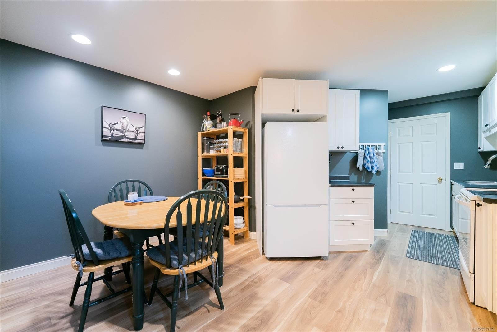 









6256


Ferley

Pl,
Nanaimo,




BC
V9V 1S2


