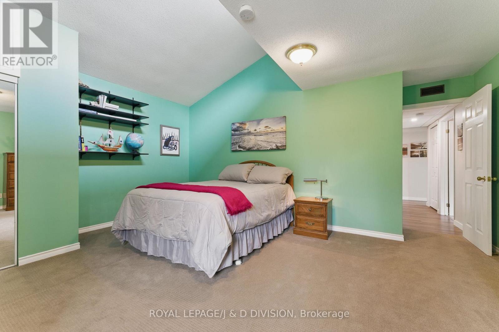 












295 BRANT ROAD

,
Brant,




Ontario
N0E1N0

