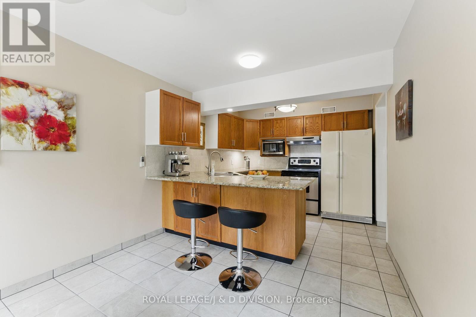 












295 BRANT ROAD

,
Brant,




Ontario
N0E1N0

