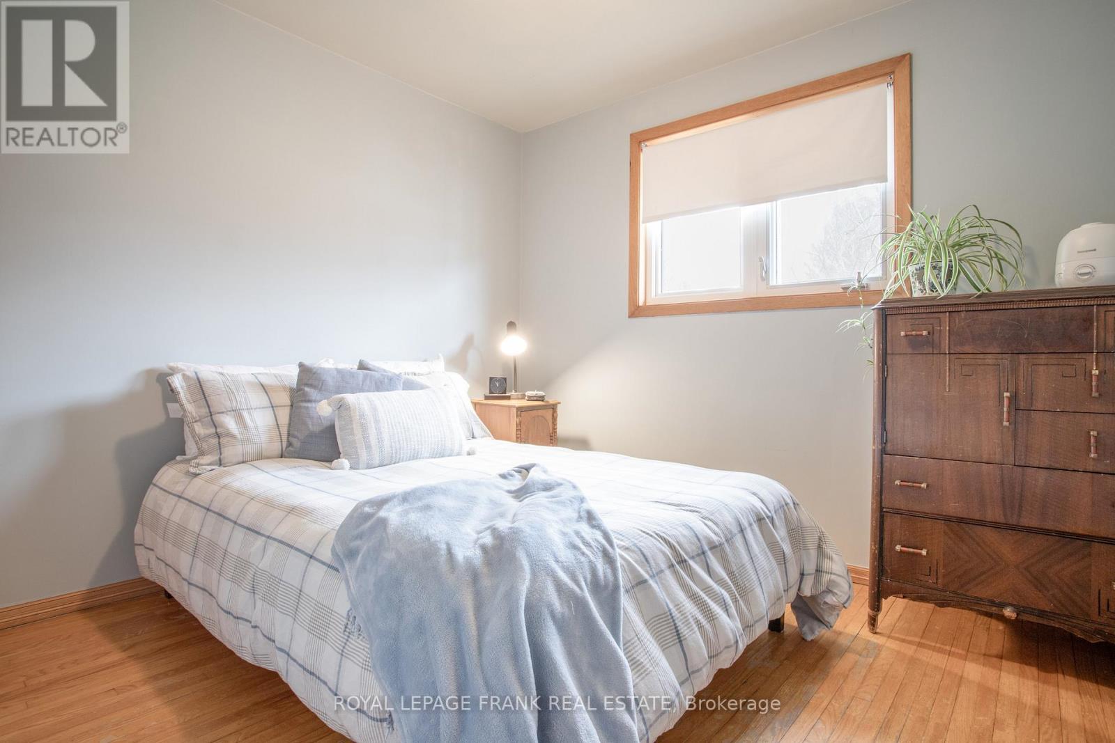 












5691 OCHONSKI ROAD

,
Clarington,




Ontario
L0B1M0

