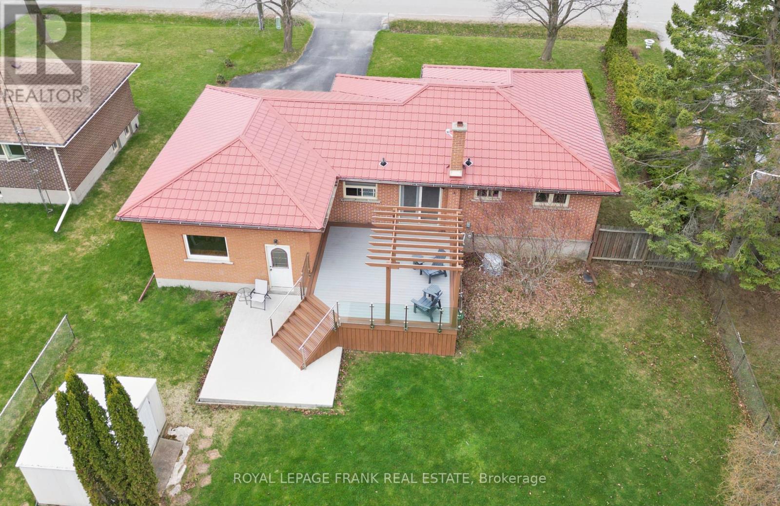 












5691 OCHONSKI ROAD

,
Clarington,




Ontario
L0B1M0

