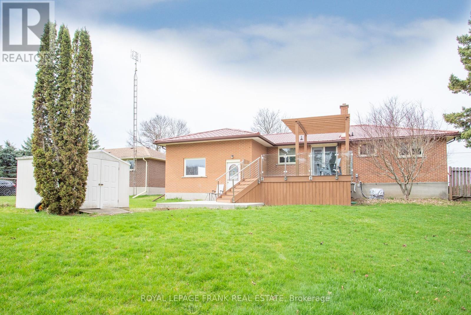 












5691 OCHONSKI ROAD

,
Clarington,




Ontario
L0B1M0

