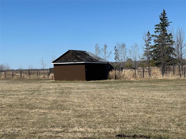 









2137


Gimli

RD,
Petersfield,







MB
R0C 2L0

