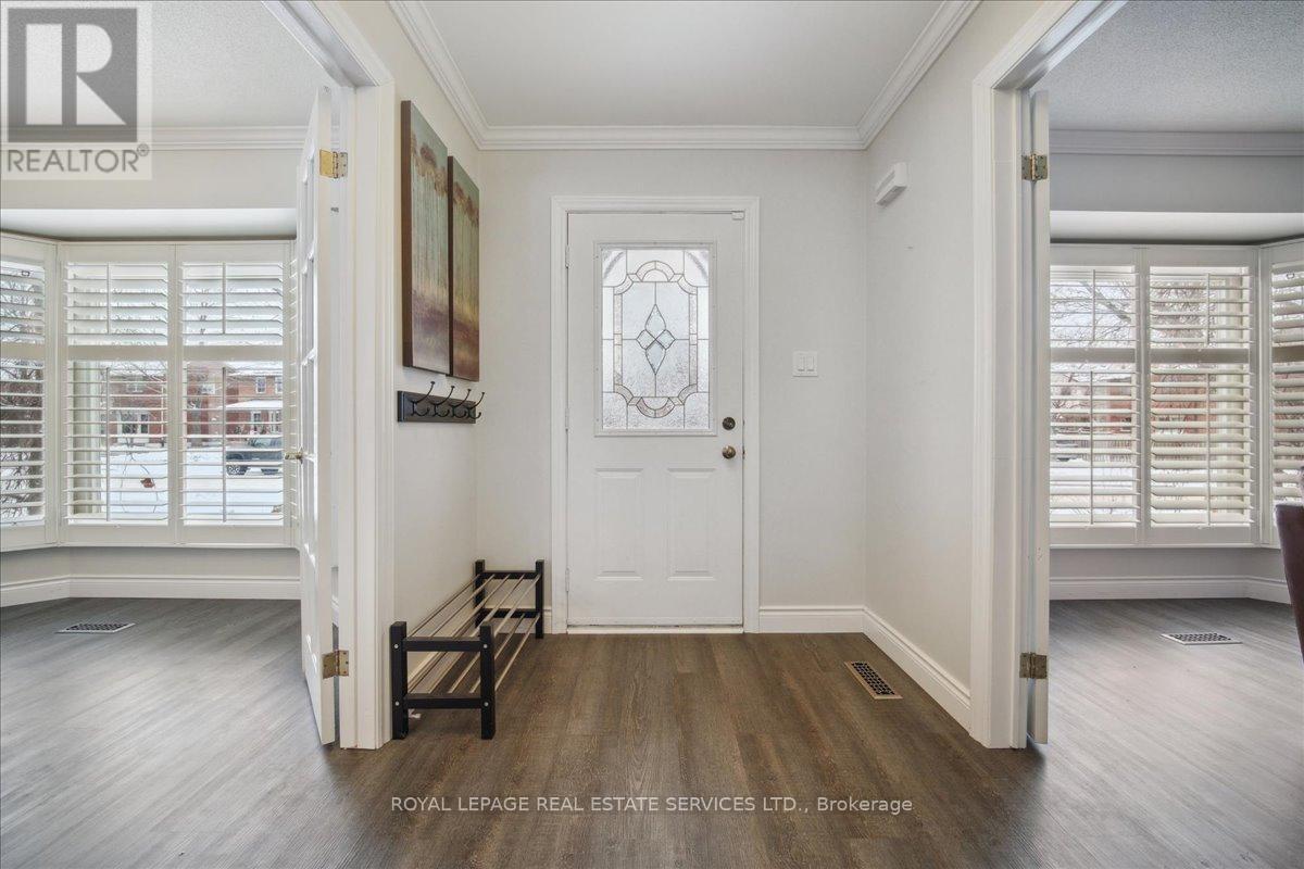 












224 O'DONOGHUE AVENUE

,
Oakville,




Ontario
L6H3W6

