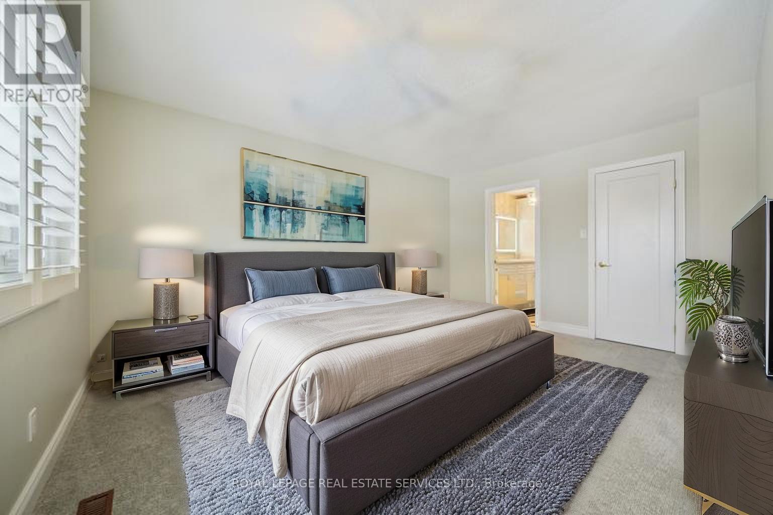 












224 O'DONOGHUE AVENUE

,
Oakville,




Ontario
L6H3W6

