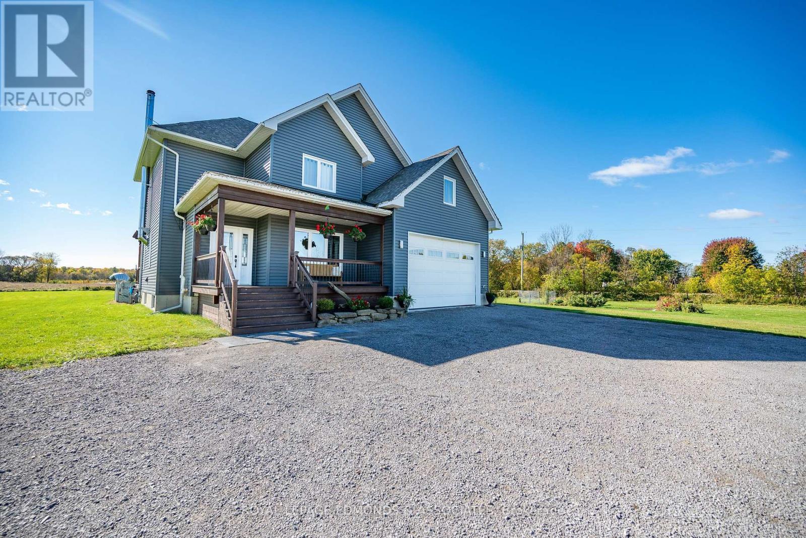 












2005 LOOKOUT ROAD

,
Whitewater Region,




Ontario
K0J2L0

