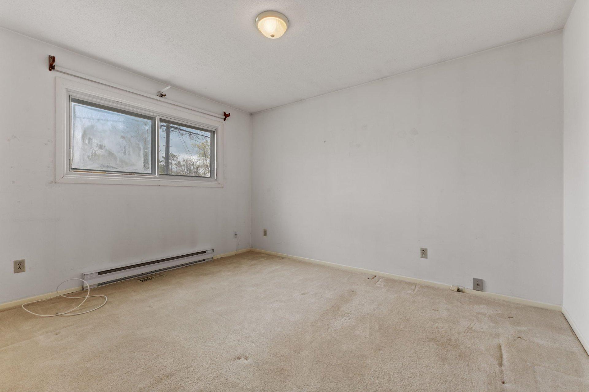 









17


Rue Eastern

,
Gatineau (Aylmer),




QC
J9H2L2

