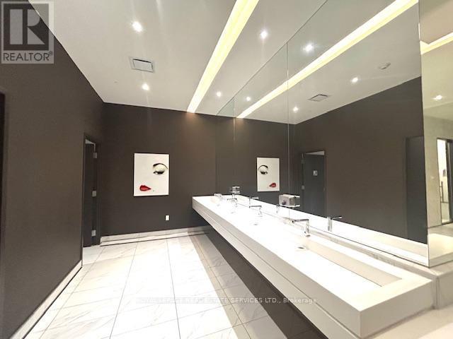 












1106 - 197 YONGE STREET

,
Toronto,




Ontario
M5B0C1

