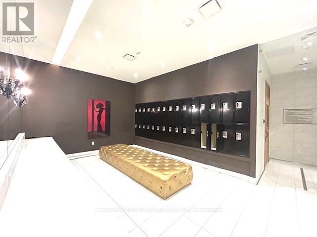 












1106 - 197 YONGE STREET

,
Toronto,




Ontario
M5B0C1

