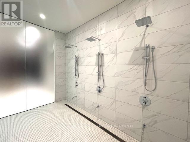 












1106 - 197 YONGE STREET

,
Toronto,




Ontario
M5B0C1

