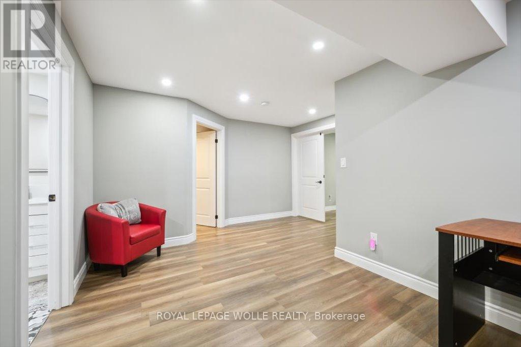 












67 EAST TREE DRIVE

,
Woolwich,




Ontario
N0B1M0

