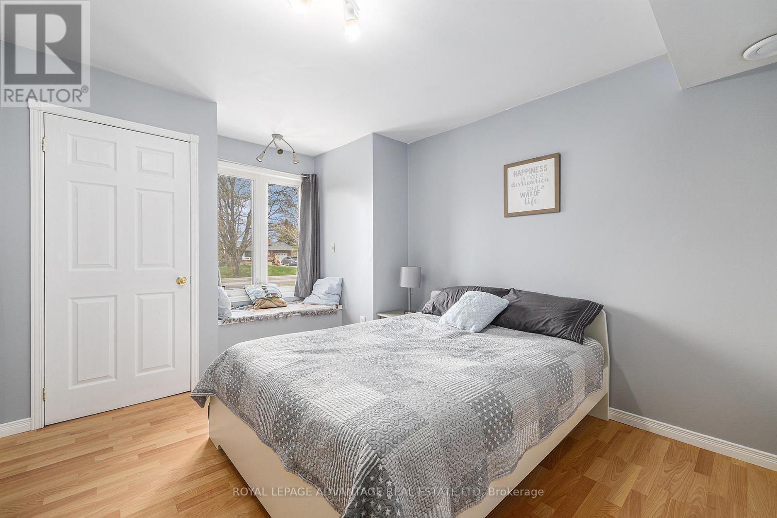 












2579 RIDEAU FERRY ROAD

,
Drummond/North Elmsley,




Ontario
K7H0G5

