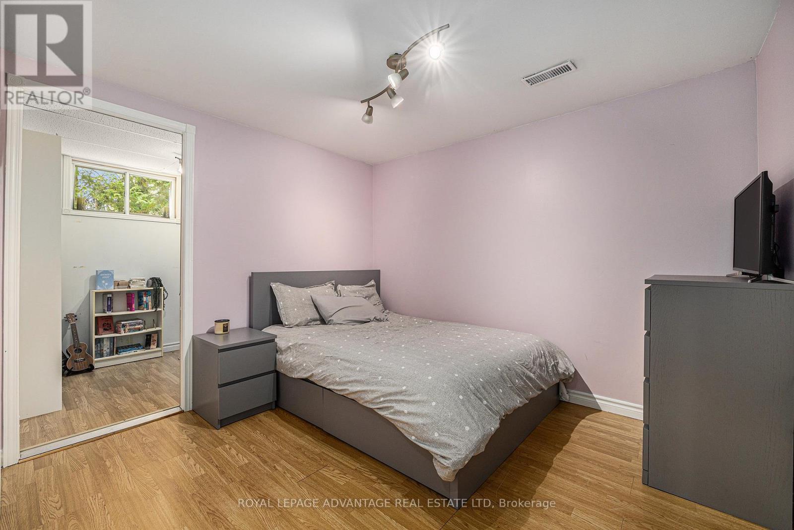 












2579 RIDEAU FERRY ROAD

,
Drummond/North Elmsley,




Ontario
K7H0G5

