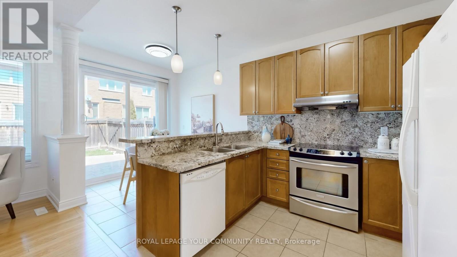 












18 SISINA AVENUE

,
Markham,




Ontario
L6C0H6

