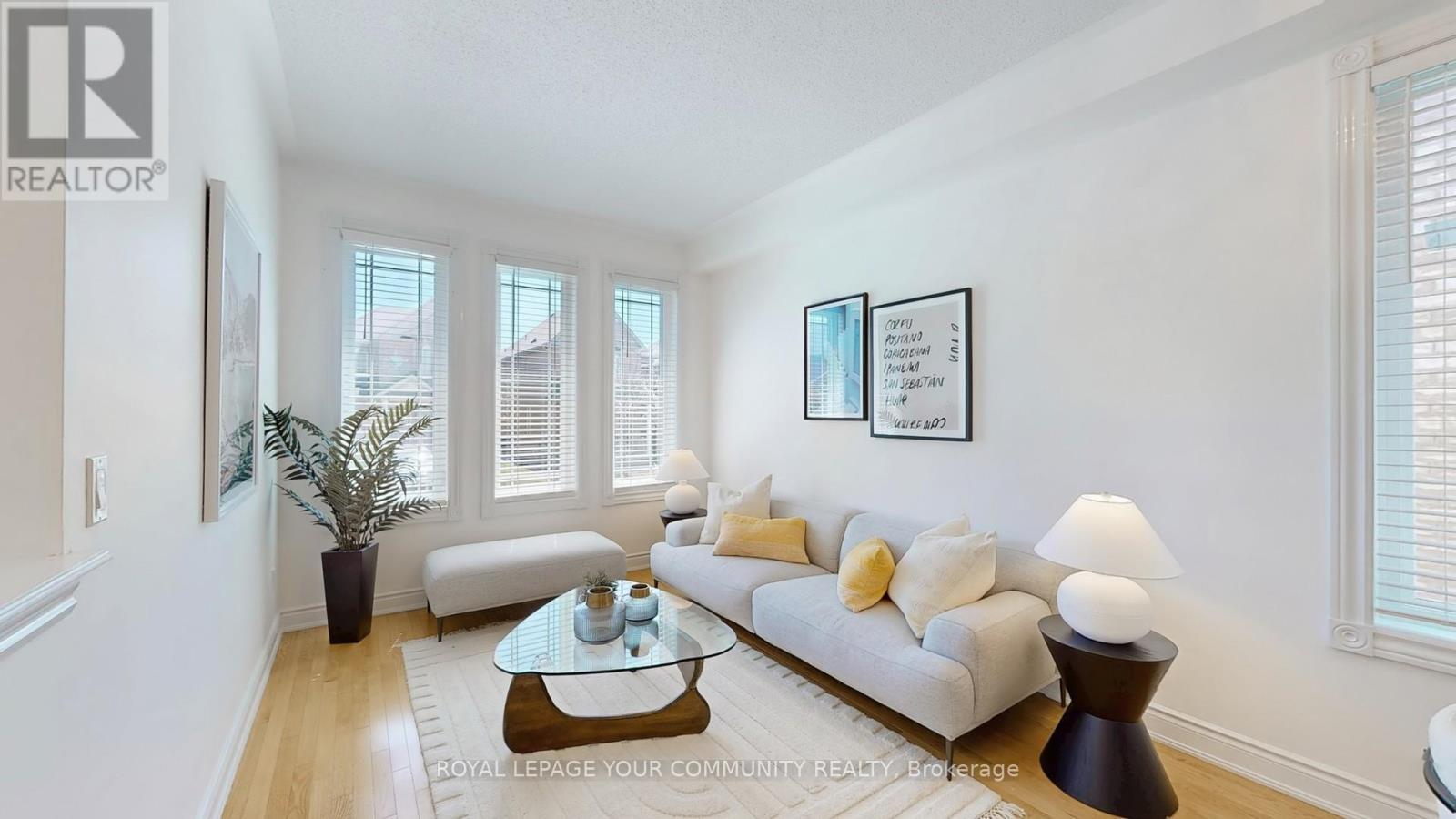 












18 SISINA AVENUE

,
Markham,




Ontario
L6C0H6

