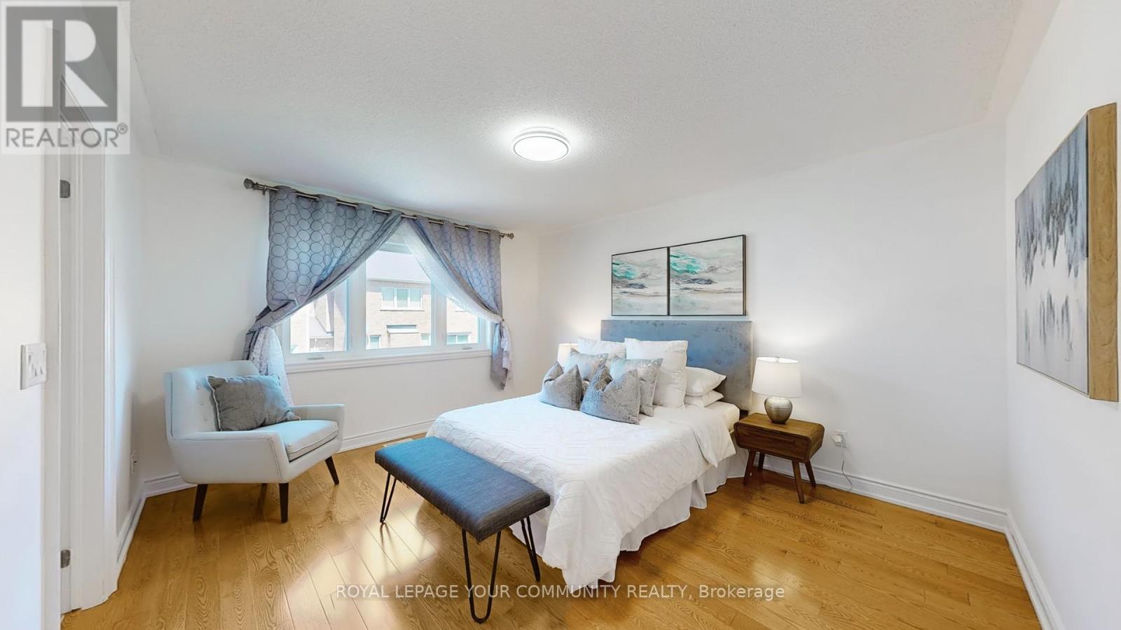 












18 SISINA AVENUE

,
Markham,




Ontario
L6C0H6

