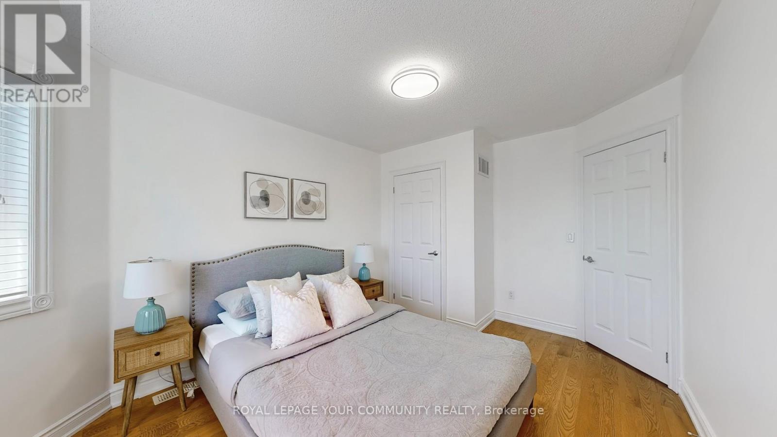 












18 SISINA AVENUE

,
Markham,




Ontario
L6C0H6

