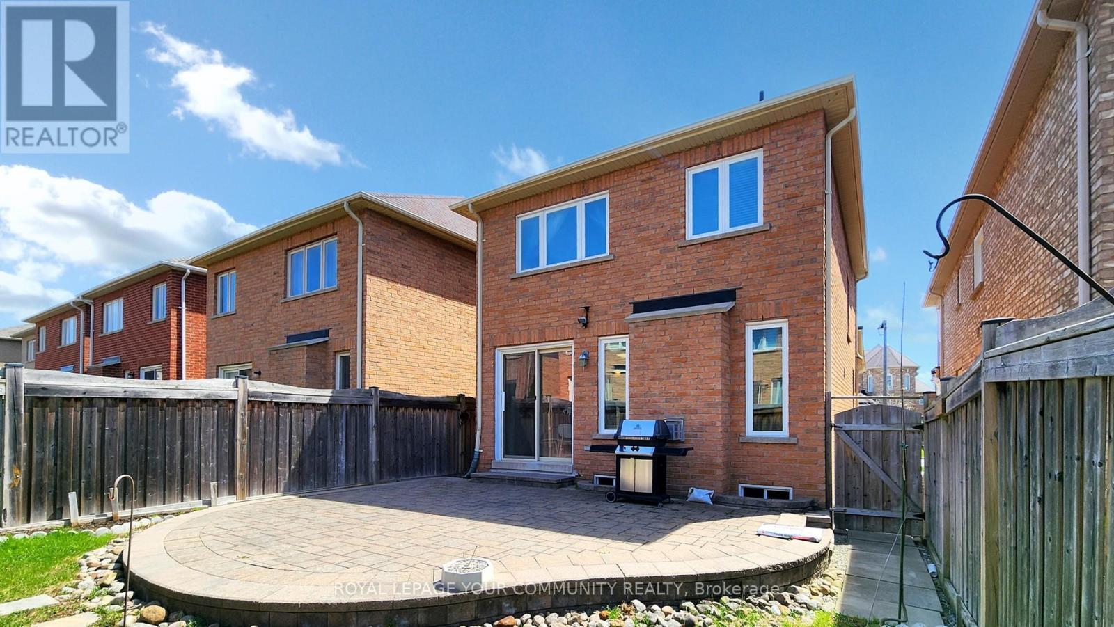 












18 SISINA AVENUE

,
Markham,




Ontario
L6C0H6

