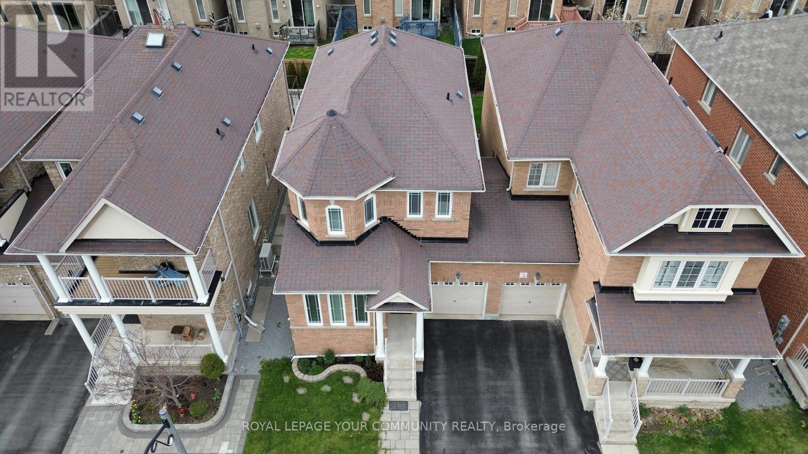 












18 SISINA AVENUE

,
Markham,




Ontario
L6C0H6

