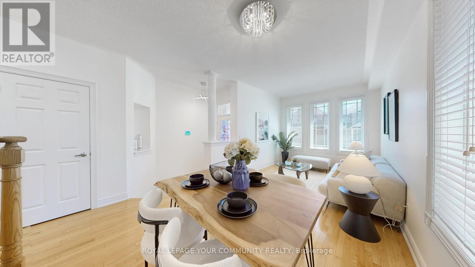 












18 SISINA AVENUE

,
Markham,




Ontario
L6C0H6


