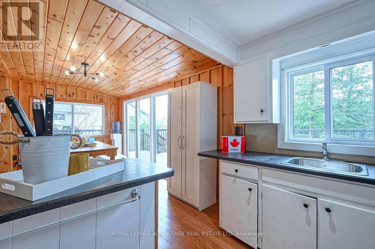 












106 MACMILLAN DRIVE

,
Tay Valley,




Ontario
K7H3C5

