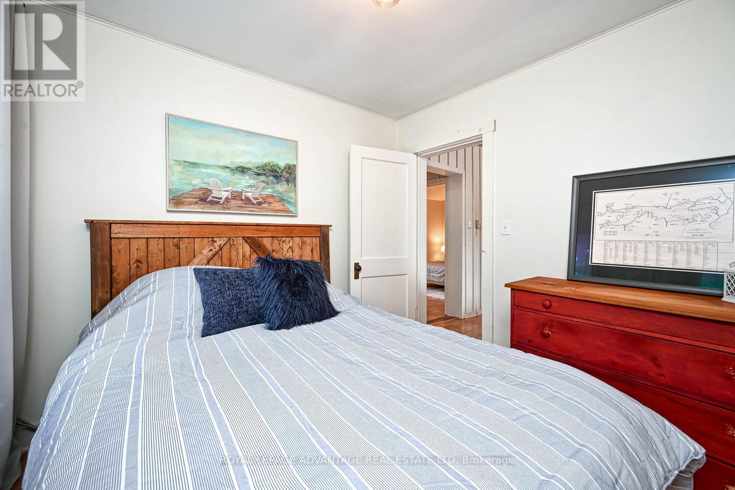 












106 MACMILLAN DRIVE

,
Tay Valley,




Ontario
K7H3C5


