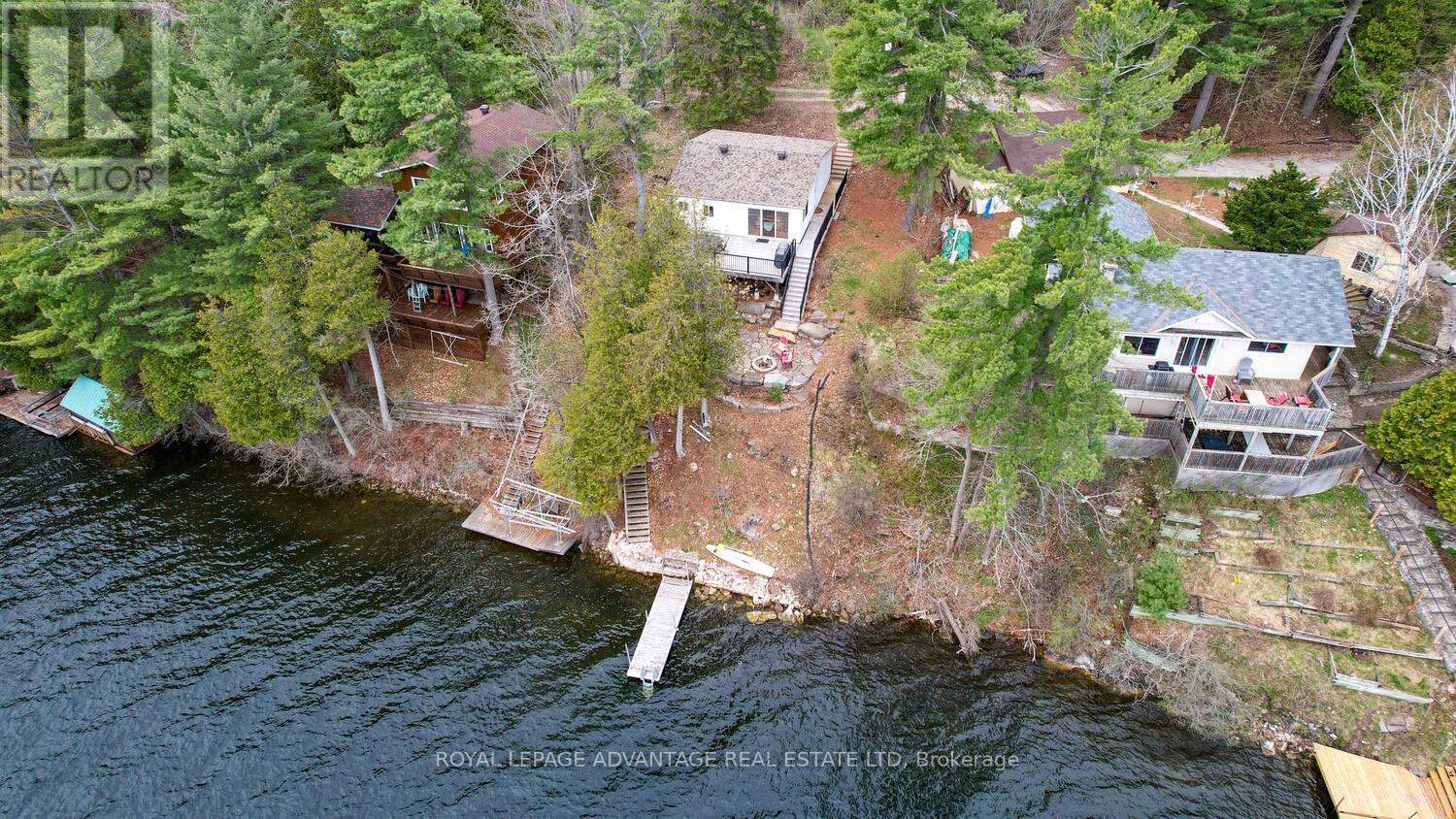 












106 MACMILLAN DRIVE

,
Tay Valley,




Ontario
K7H3C5

