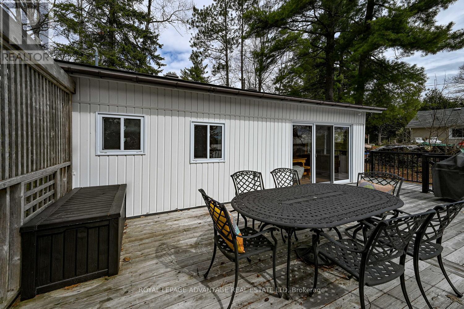 












106 MACMILLAN DRIVE

,
Tay Valley,




Ontario
K7H3C5


