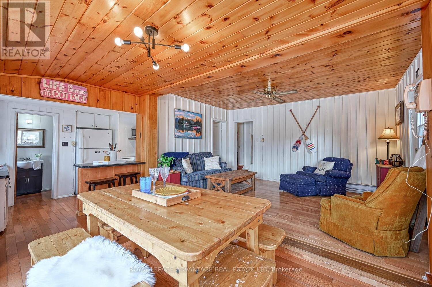 












106 MACMILLAN DRIVE

,
Tay Valley,




Ontario
K7H3C5

