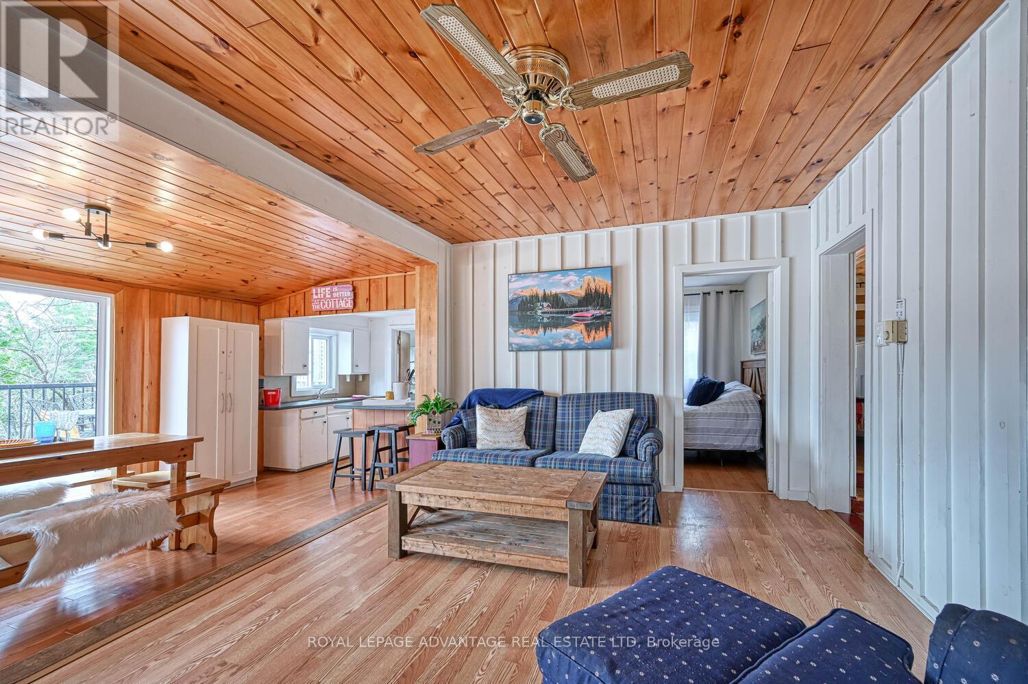 












106 MACMILLAN DRIVE

,
Tay Valley,




Ontario
K7H3C5

