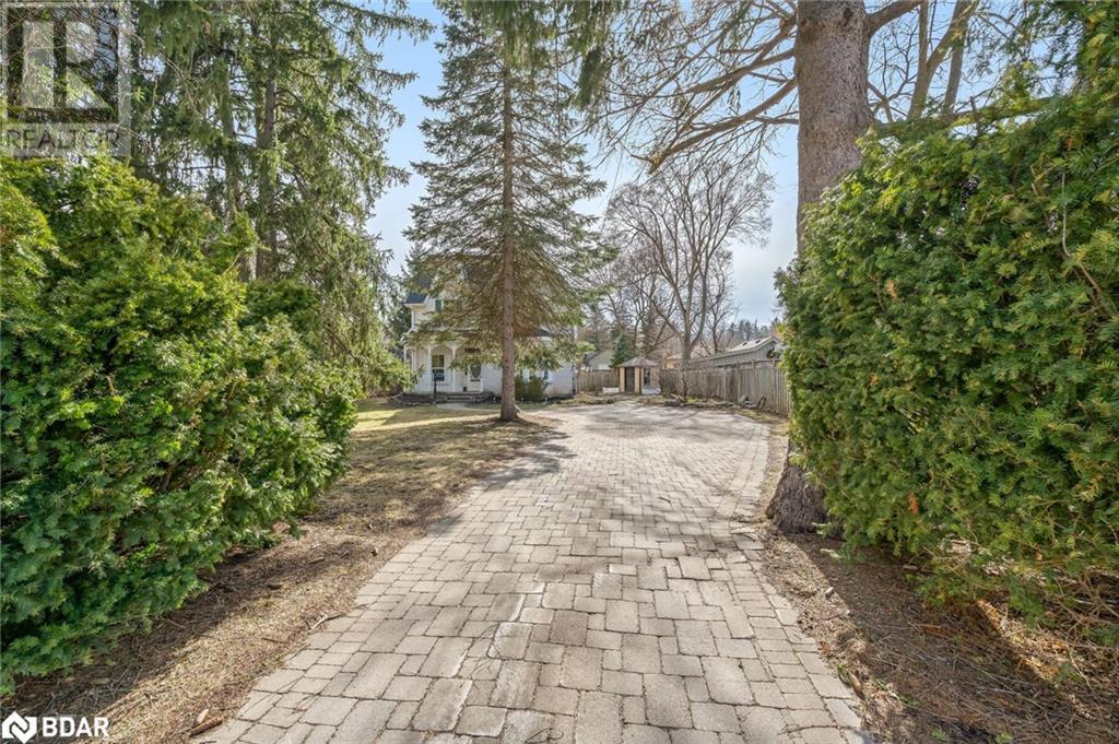












26 CONFEDERATION Street

,
Glen Williams,




Ontario
L7G3R6

